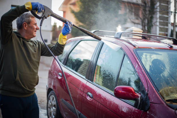 Best Residential Pressure Washing Services  in Greencastle, IN